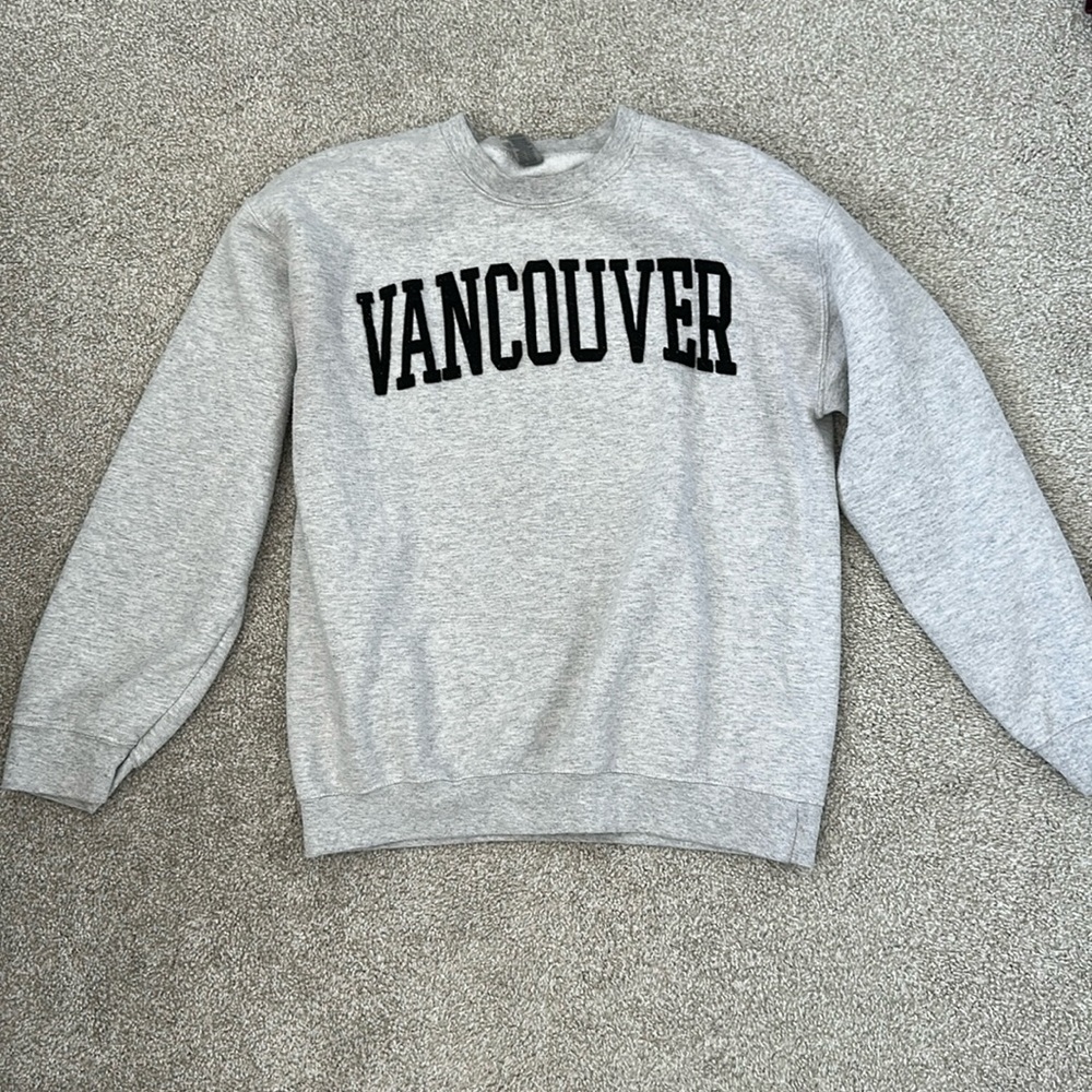 Vancouver crewneck